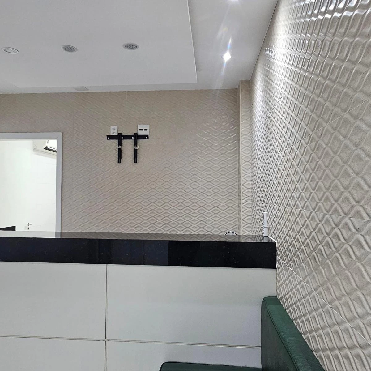 41 m² unfurnished apartment with kitchenette and office — photo 12
