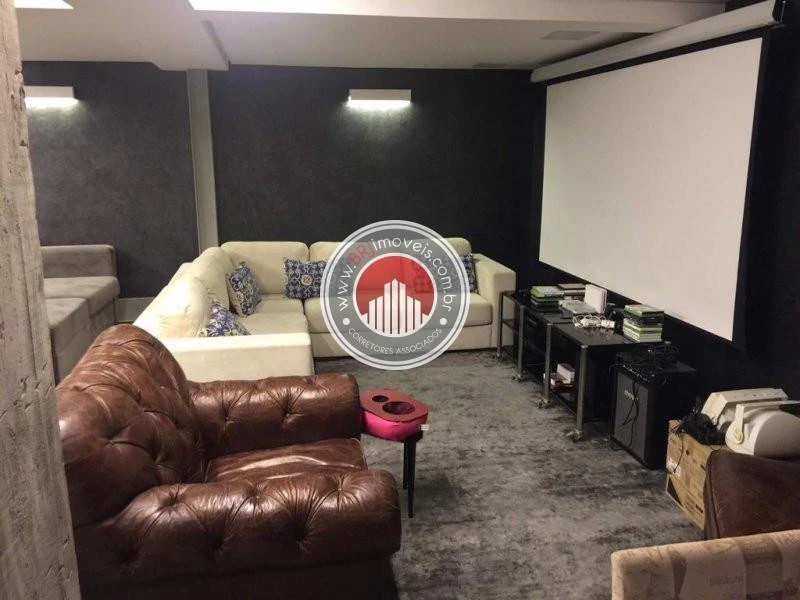 Ванна та 6 спалень: будинок 525 м² — photo 38
