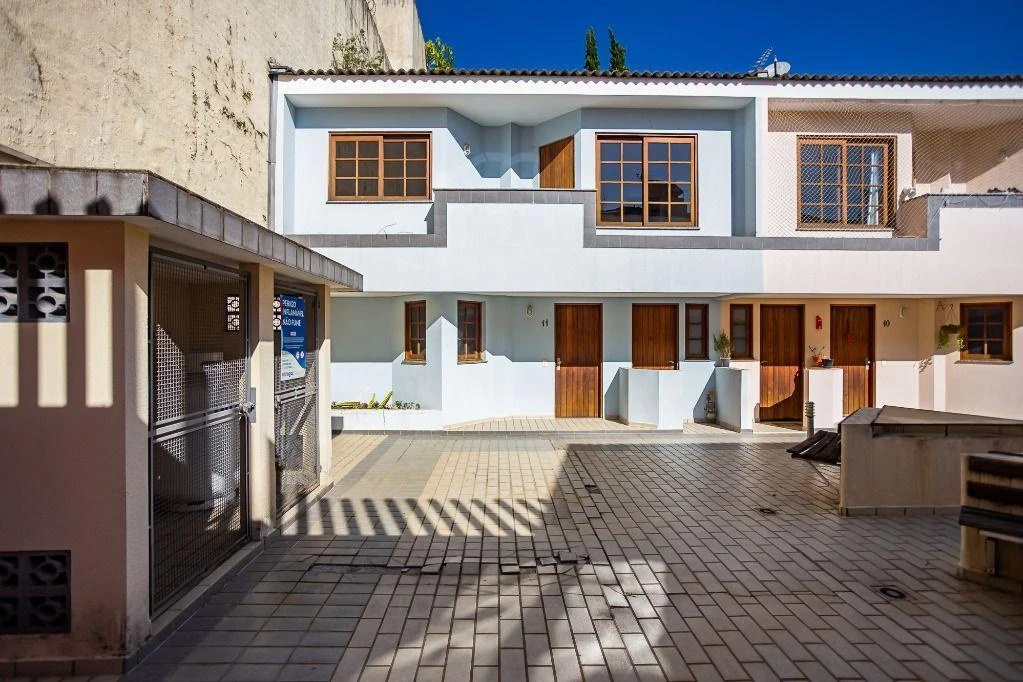3 quartos e banheira: casa de 189 m² — photo 49