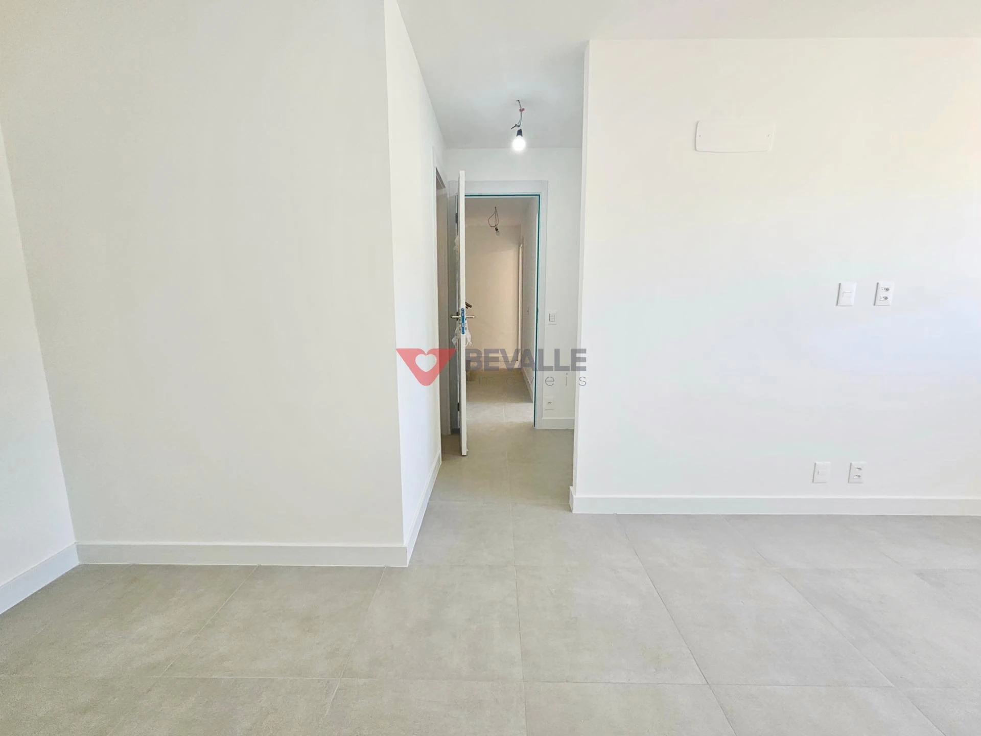 3-bedroom top-floor home with balcony and 152 m² — photo 26
