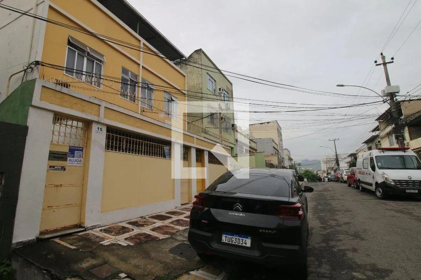 Casa com 3 quartos em 200 m² e 4 banheiros — photo 48