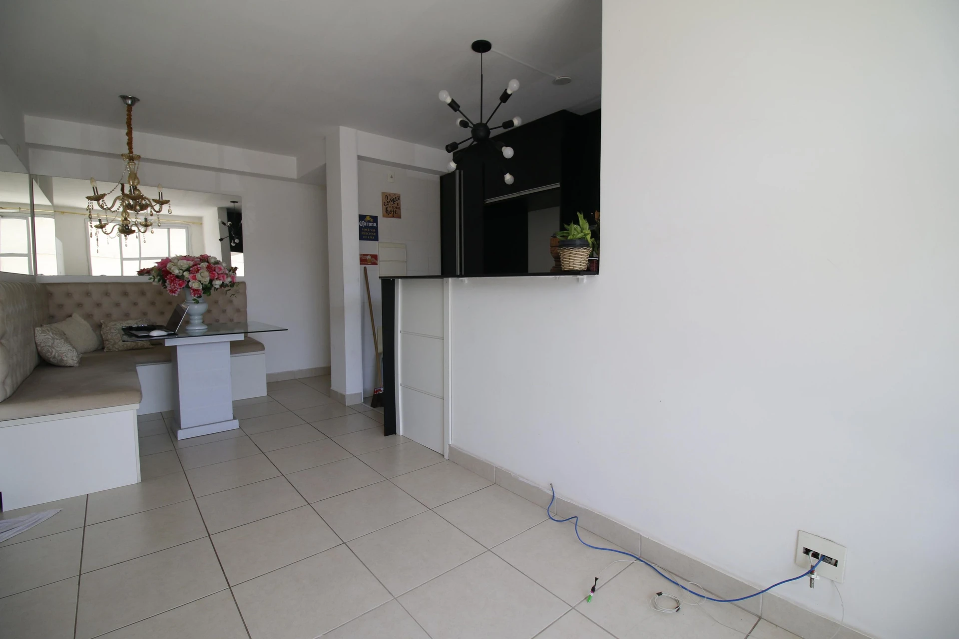3-bedroom apartment in a building with a gym — photo 5