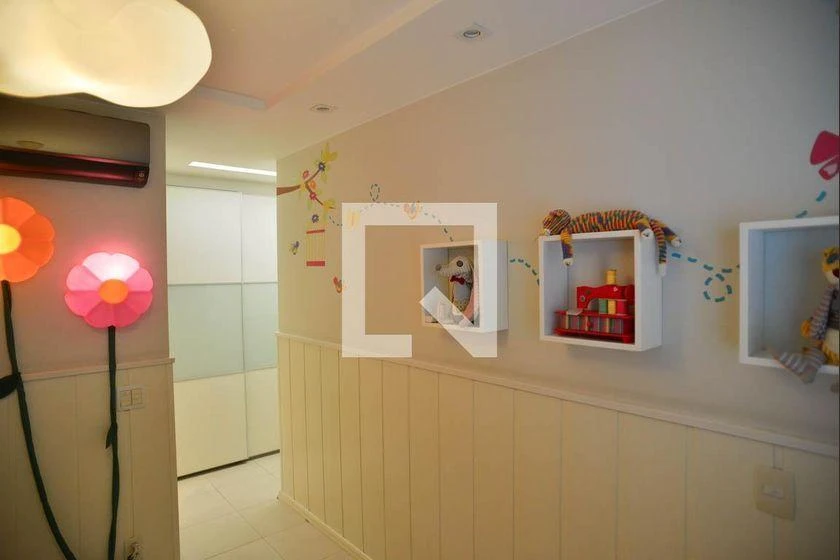Washing machine in a 3-bedroom apartment, 160 m² — photo 42