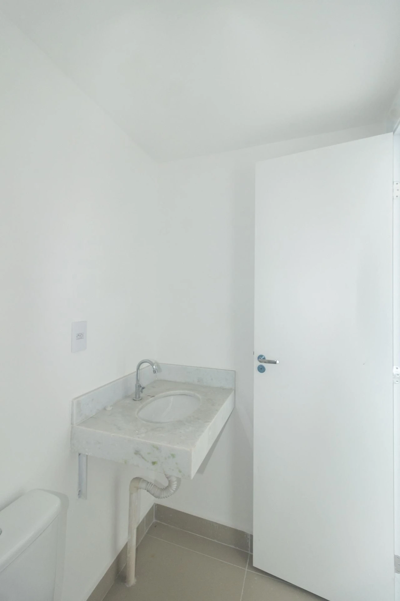 Apartamento de 2 dormitorios con balcón y 1 plaza — photo 37