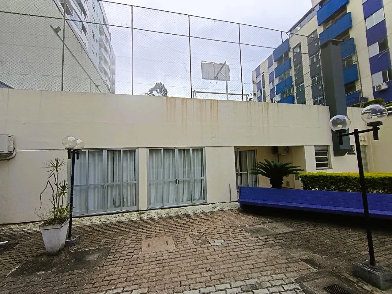 3-bedroom apartment, 1 with its own bathroom, 89 m² — photo 3
