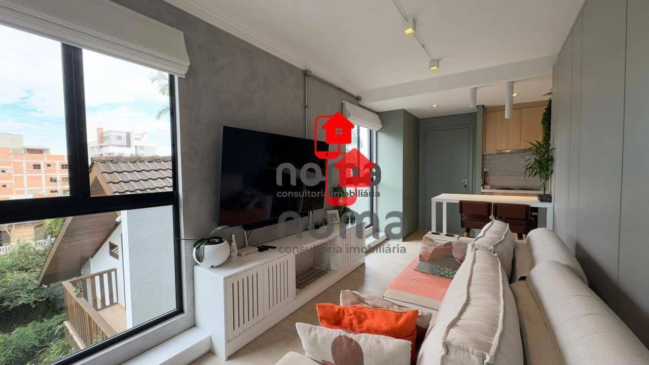 2-bedroom apartment with a glass-enclosed balcony — photo 16