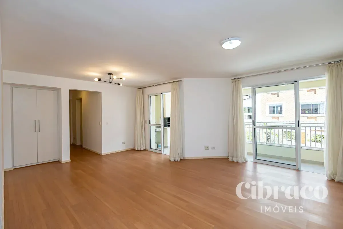 Apartamento de 106 m² com 3 quartos e churrasqueira na sacada — photo 2