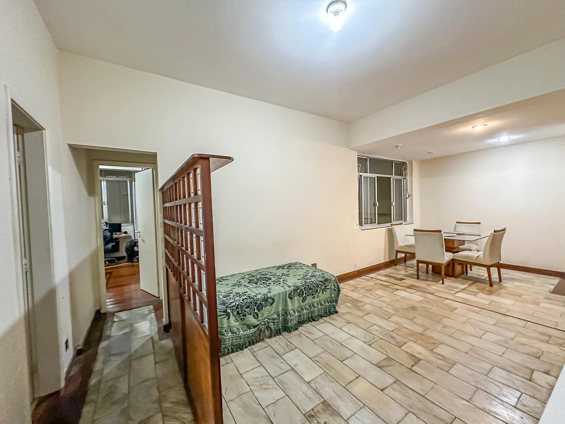 2-bedroom apartment with home office and 3 bathrooms — photo 20