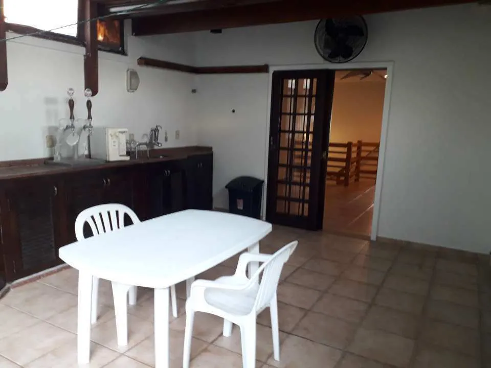 Condo house with 3 bedrooms, 5 bathrooms and 3 parking spots — photo 46