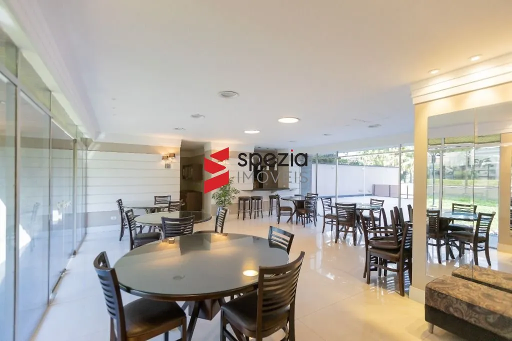 332 m² apartment with 2 bedrooms and 5 bathrooms — photo 36