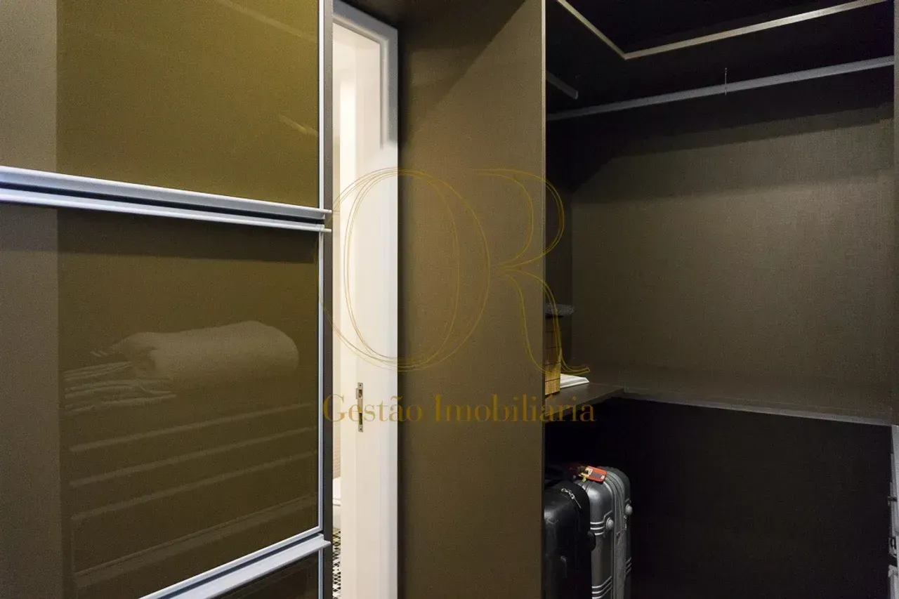 Apartment with 4 bedrooms and a closed gas kitchen — photo 28