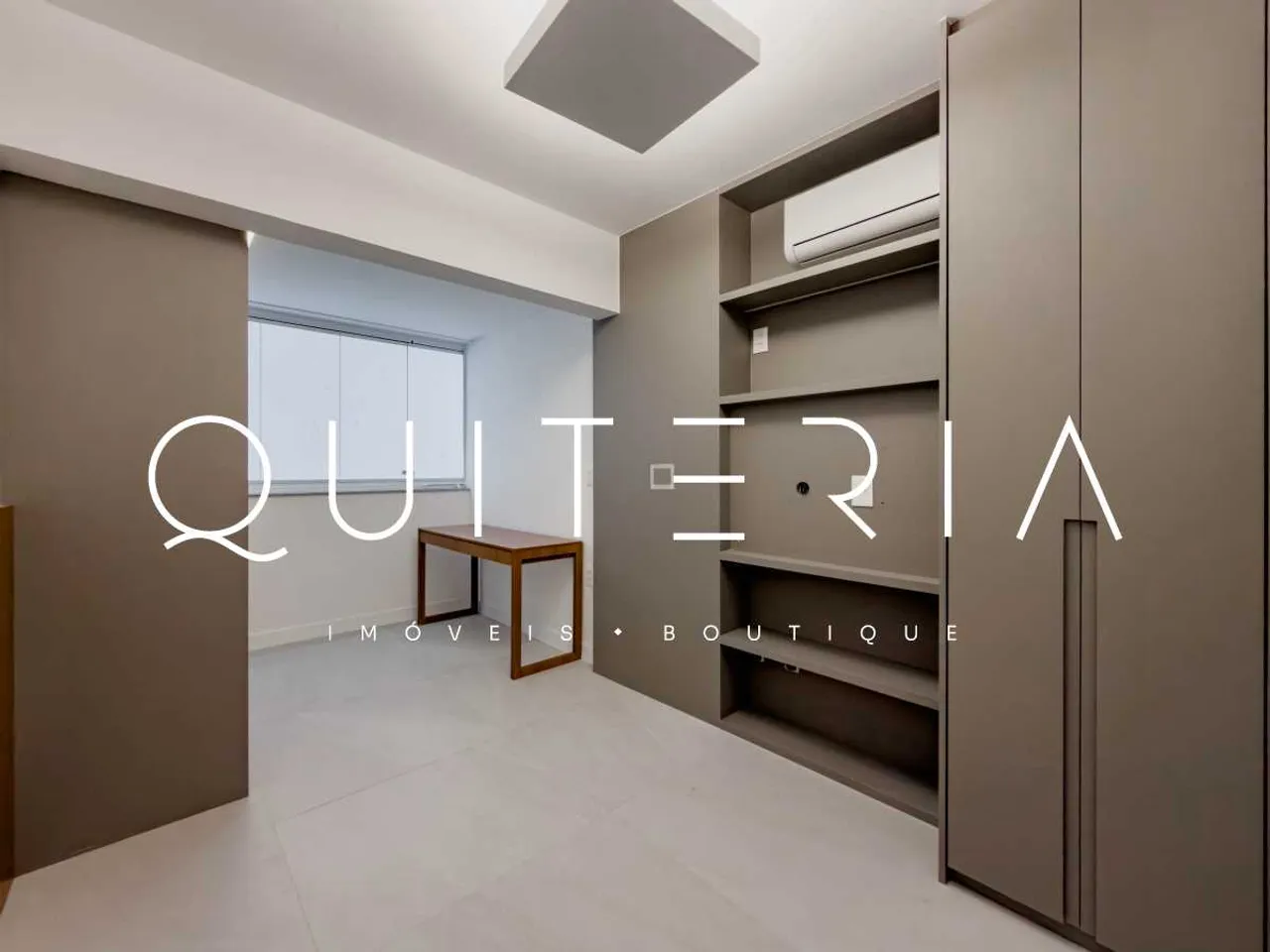 3-bedroom apartment with open-plan kitchen and balcony — photo 18