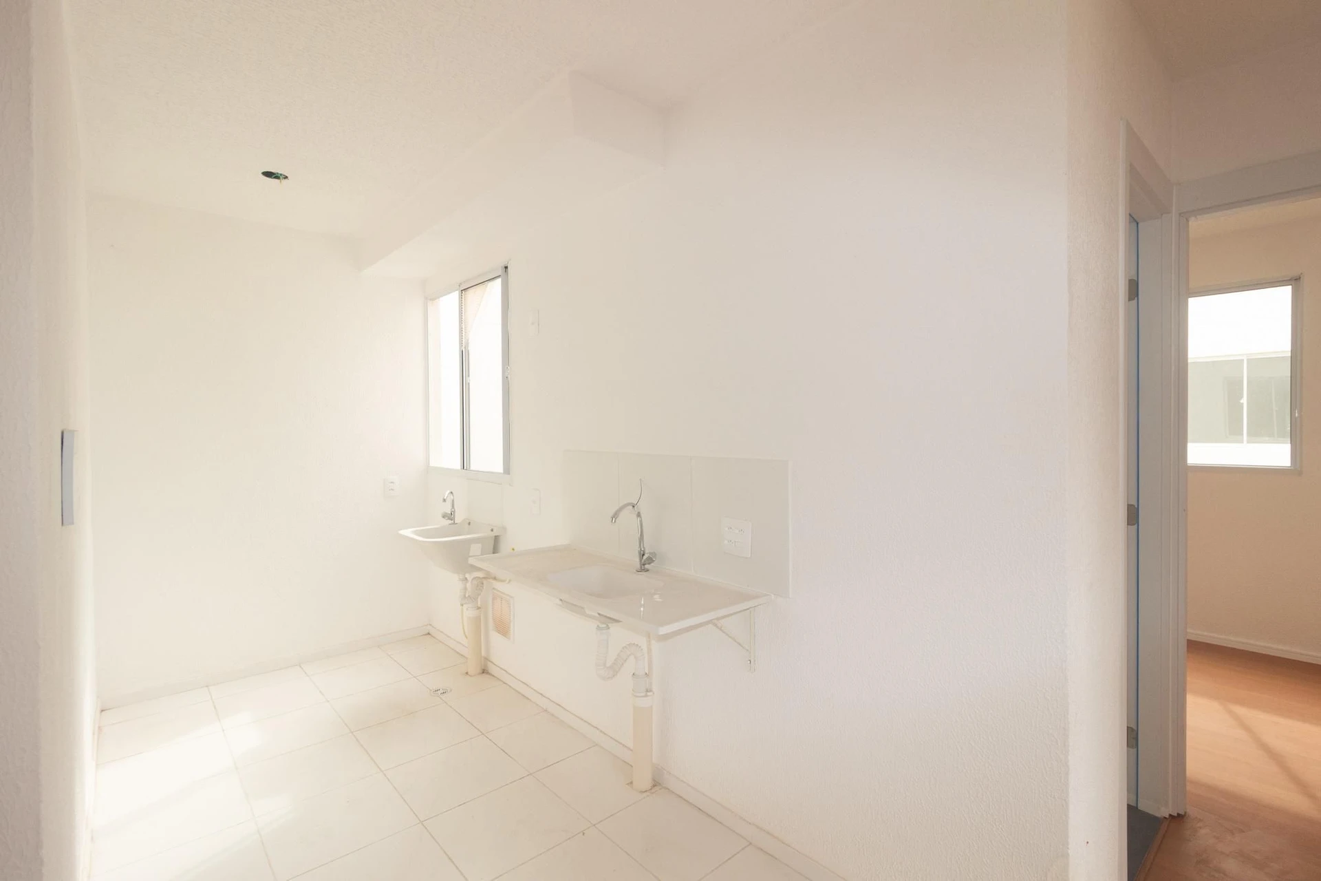 Apartamento para alugar com 2 quartos e 1 banheiro — photo 8