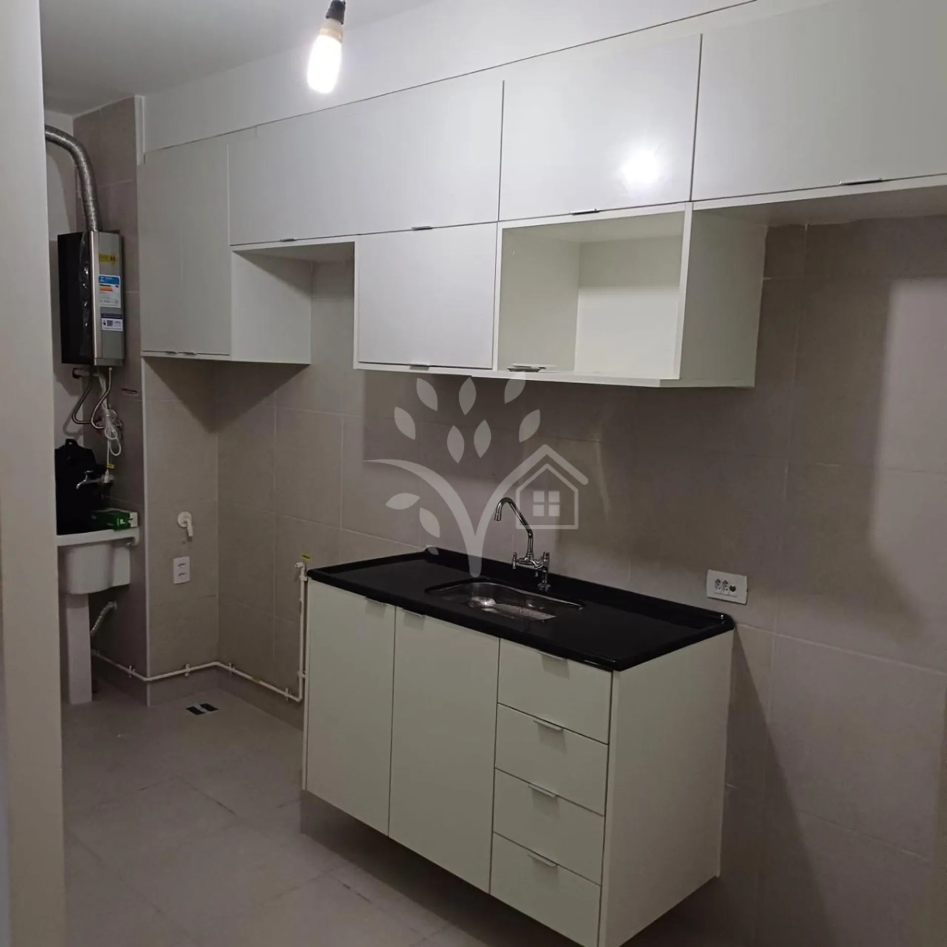 2-bedroom apartment in a building with a sauna — photo 3