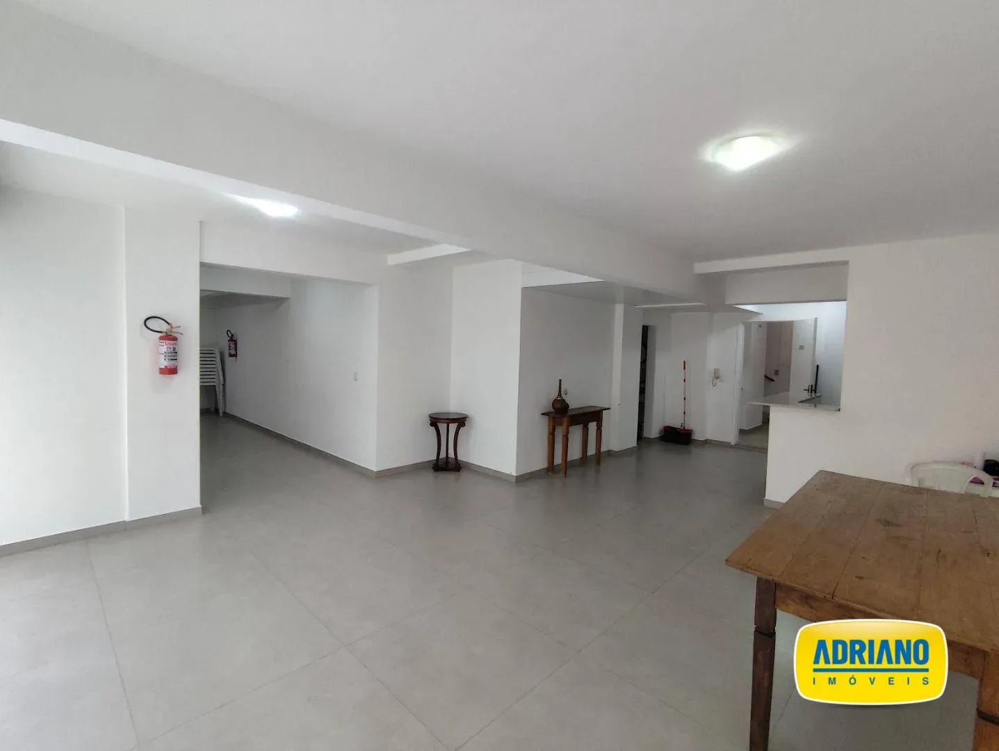 Apartamento com cozinha integrada, 2 quartos e varanda — photo 13