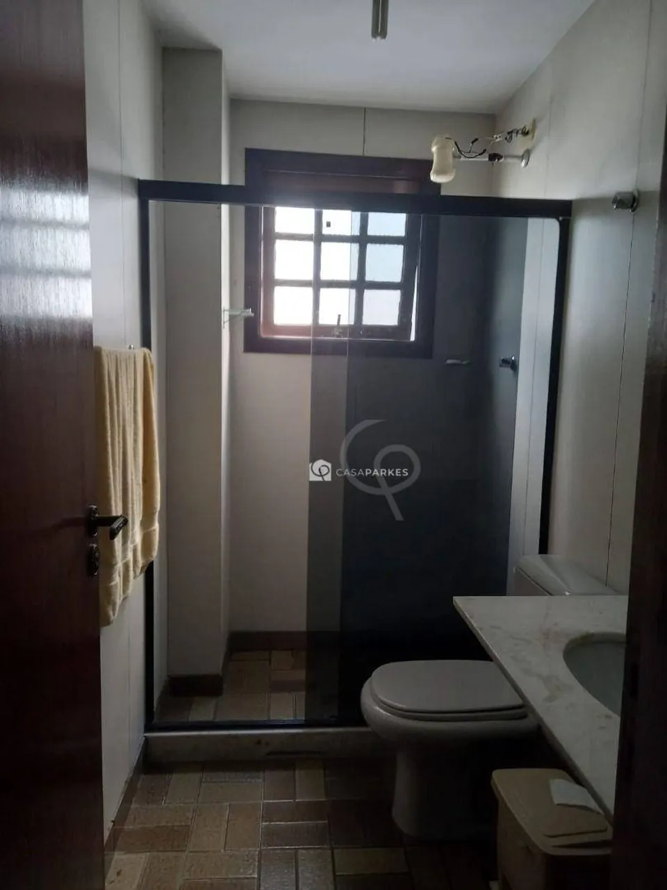 Furnished house with 4 bedrooms and a gas stove kitchen — photo 12
