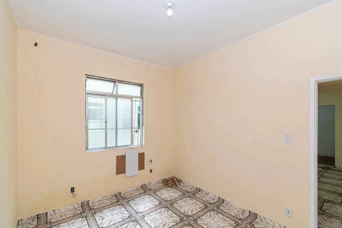 Apartamento sin amueblar con 1 dormitorio y zona de lavado — photo 18