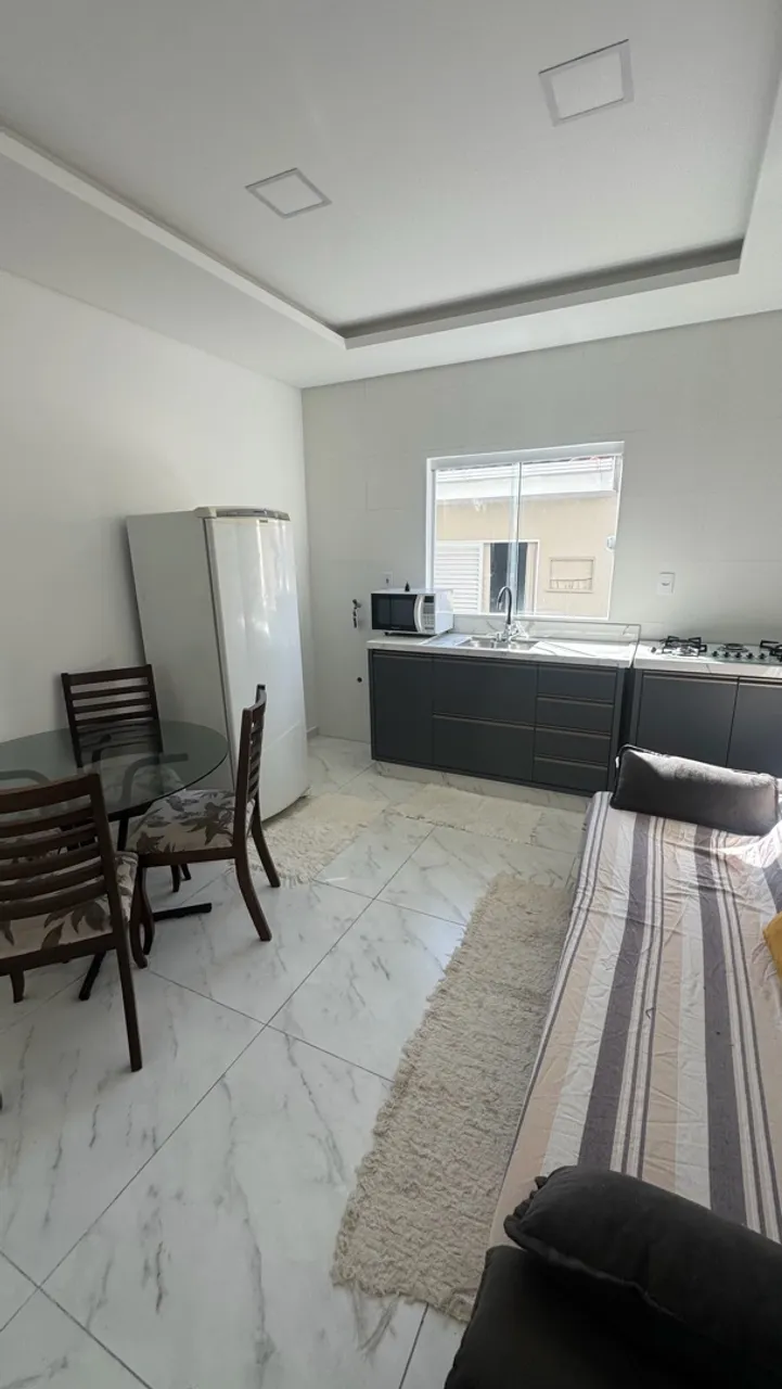 Робоче місце та 2 спальні: квартира 45 м²