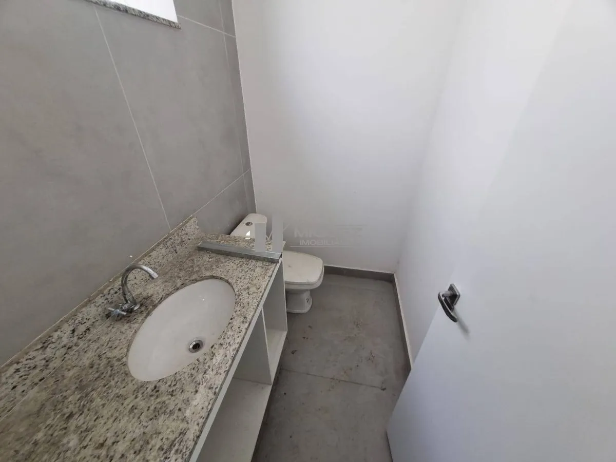 Unfurnished rental house with 1 bedroom and 6 baths 401 m² — photo 33