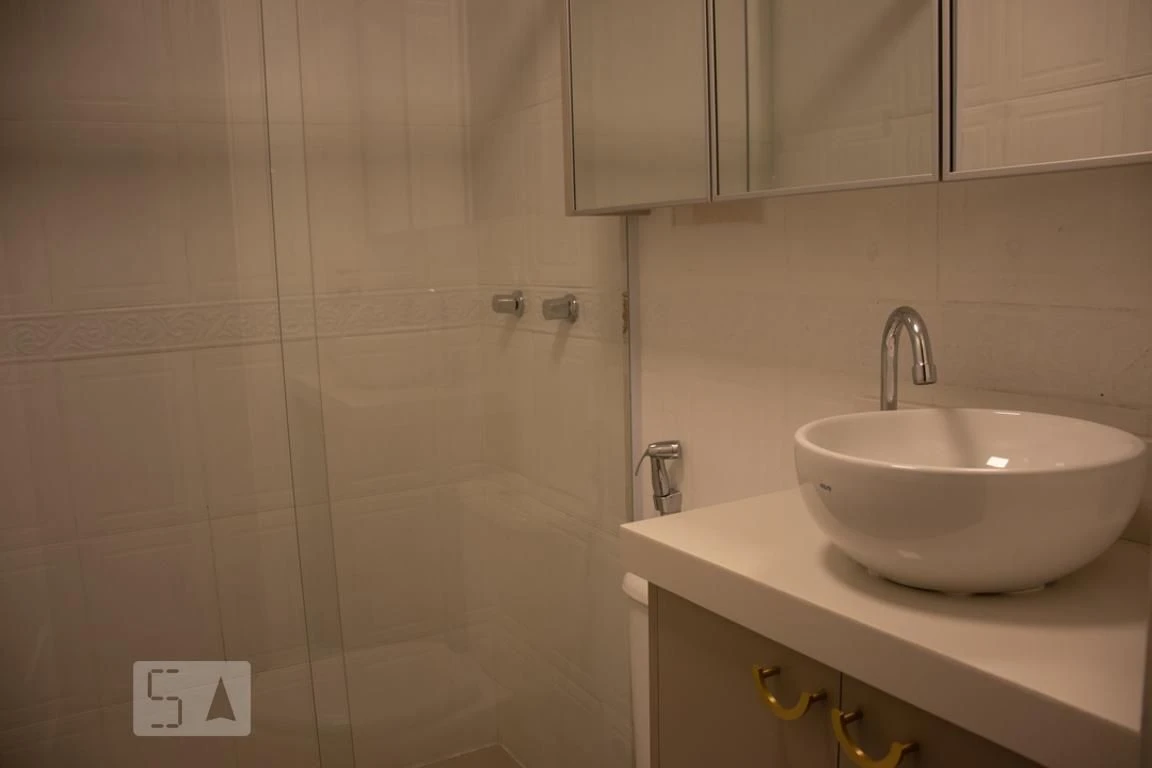 Furnished 2-bedroom apartment with enclosed glass balcony — photo 28