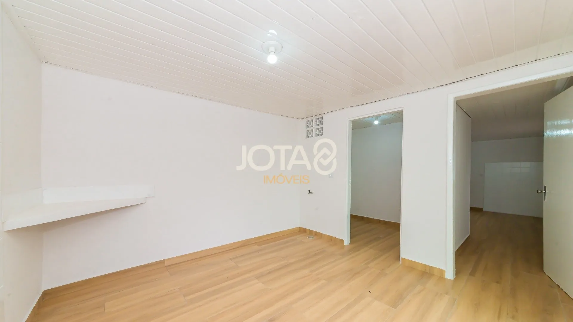 House, 160 m², with a grill on the balcony — photo 8