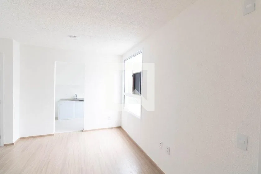 Apartamento de 46 m² com 2 quartos e cozinha fechada — photo 15