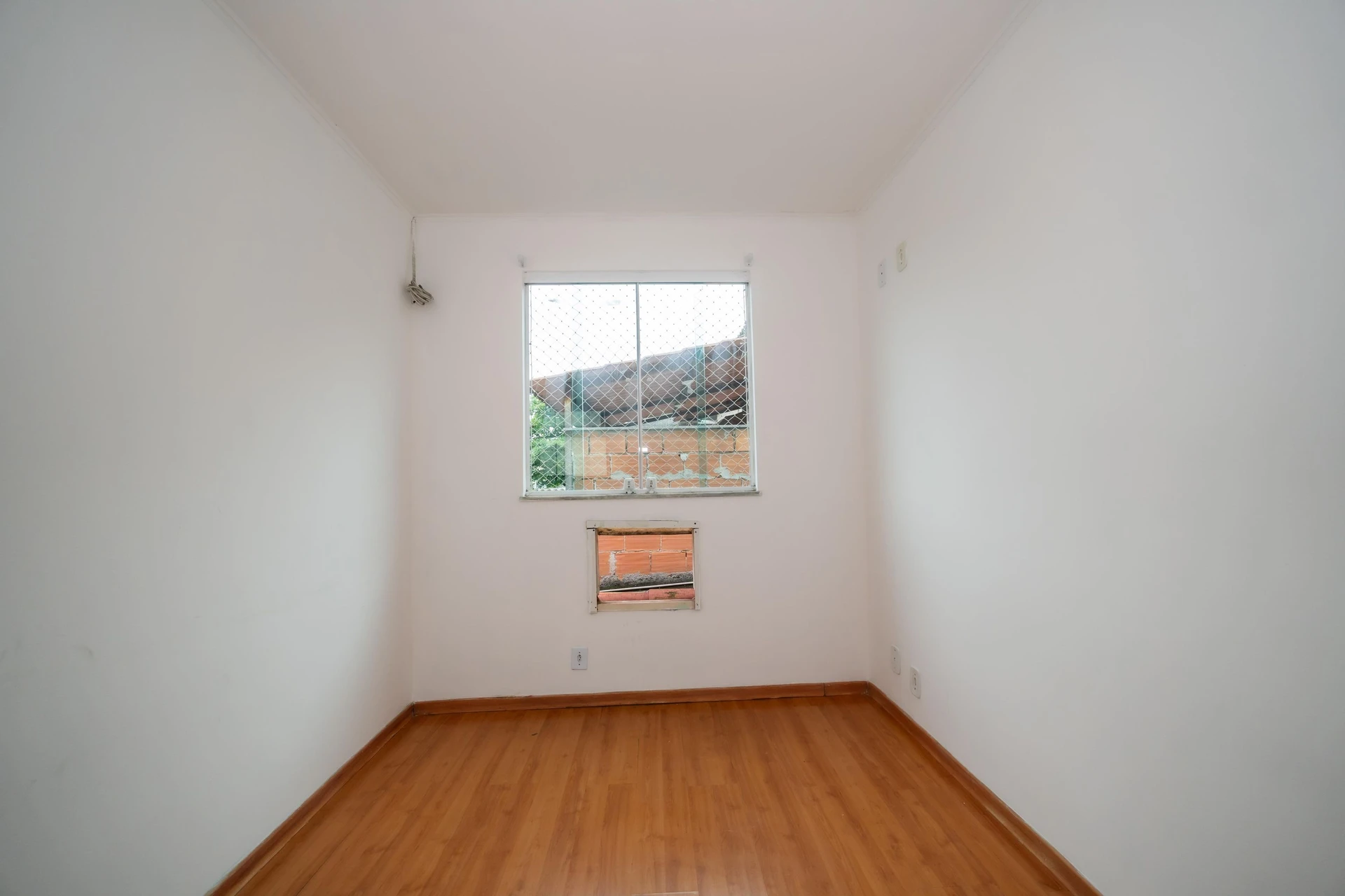 House, 70 m², with a glass-enclosed balcony — photo 21