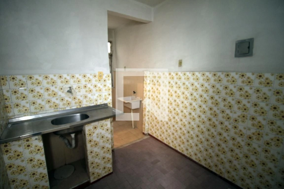 Квартира без мебели с 2 спальнями и отдельной кухней — photo 7