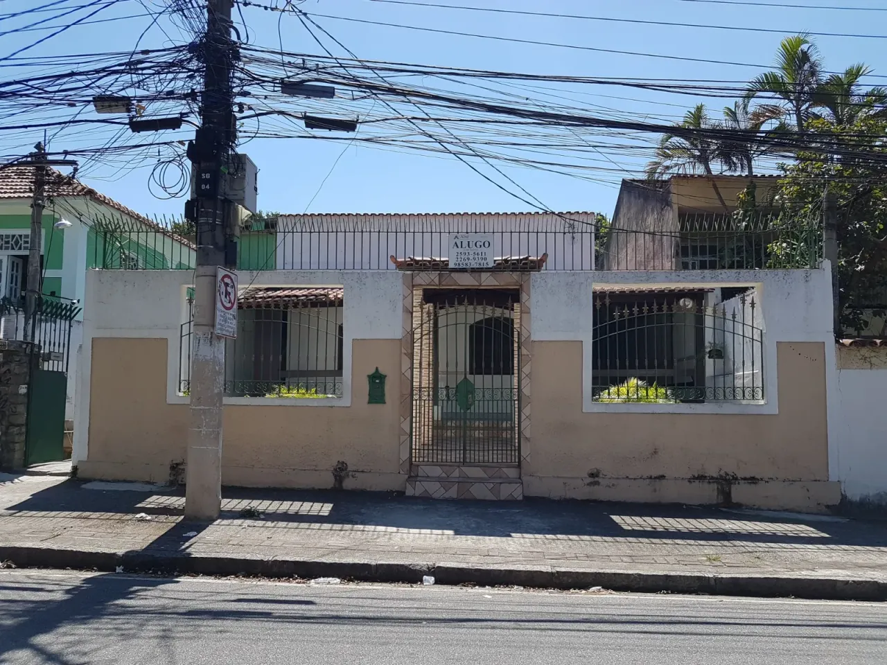 Commercial house with 1 bedroom and 2 bathrooms — photo 18
