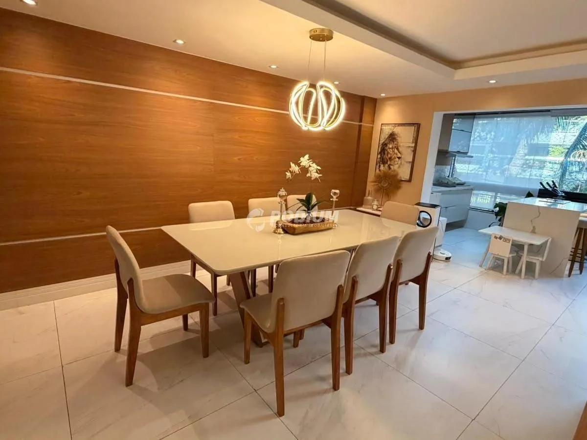 Ванна та 4 спальні: квартира 150 м² — photo 15