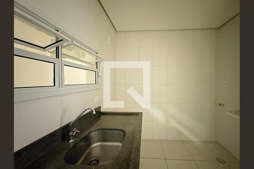 Квартира 54 м² с 1 спальней, парковкой и грилем на балконе — photo 9