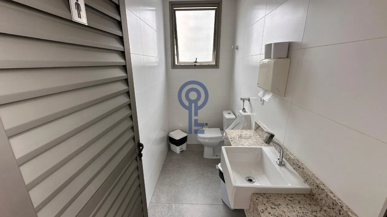 Квартира с 3 спальнями, в доме есть тренажёрный зал — photo 10