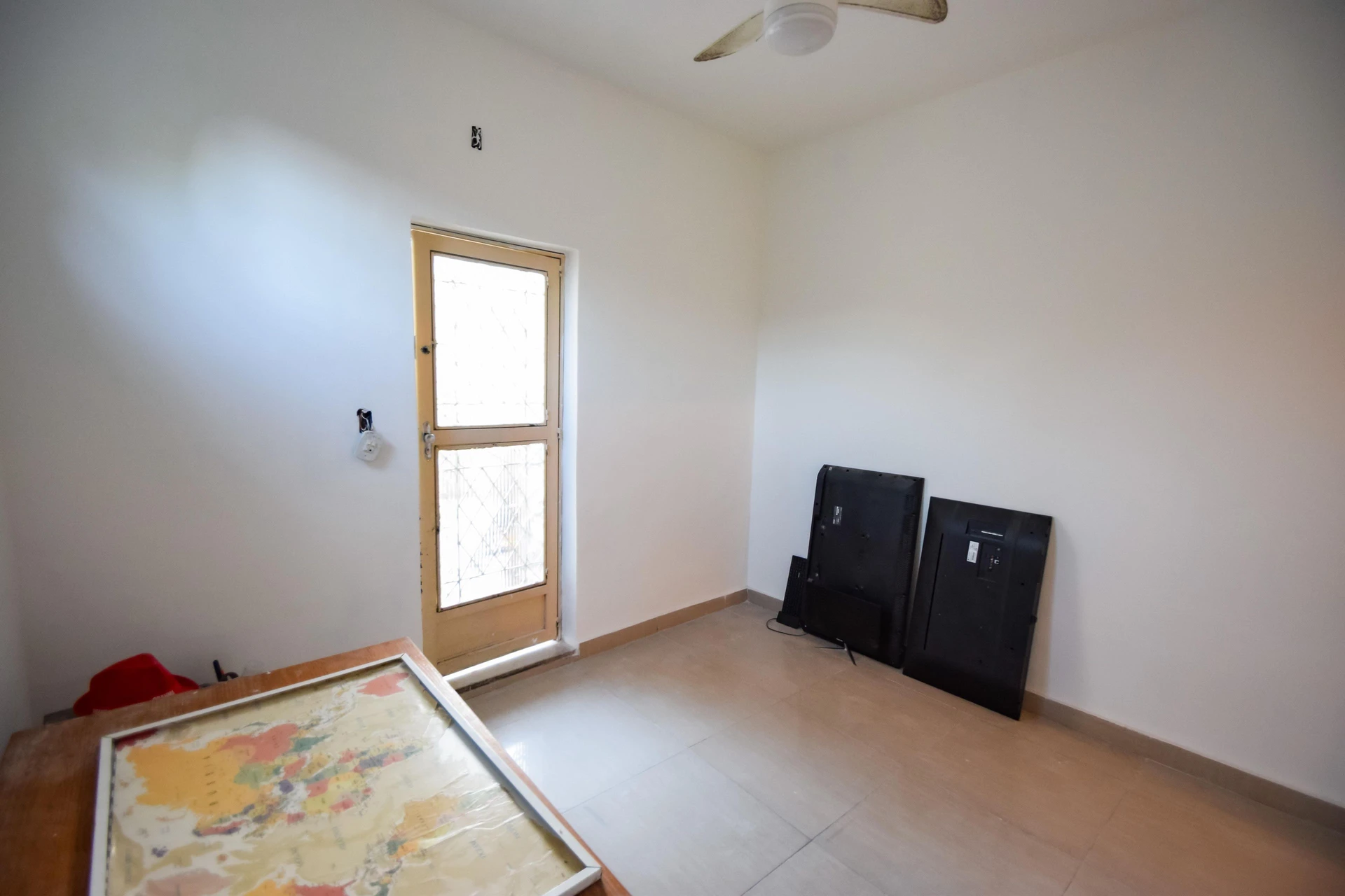 Home office in a 3-bedroom house, 100 m² — photo 13