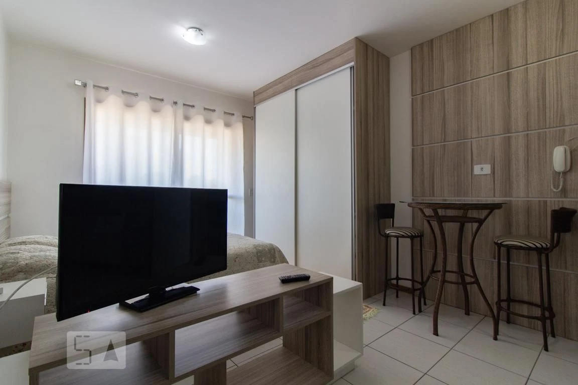 Studio de 27 m² com espaço de home office e máquina de lavar — photo 3