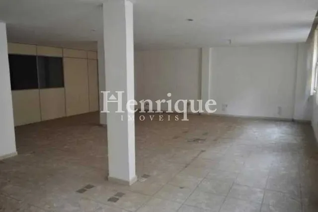 Unfurnished 1-bedroom apartment with closed kitchen — photo 3