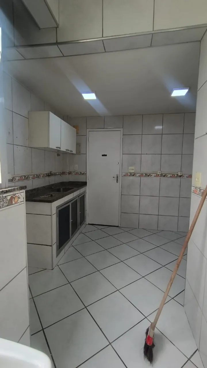 Apartment, 95 m², with wood or laminate floors — photo 5