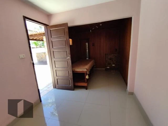 602 m² house with 4 bedrooms and a gas stove kitchen — photo 18