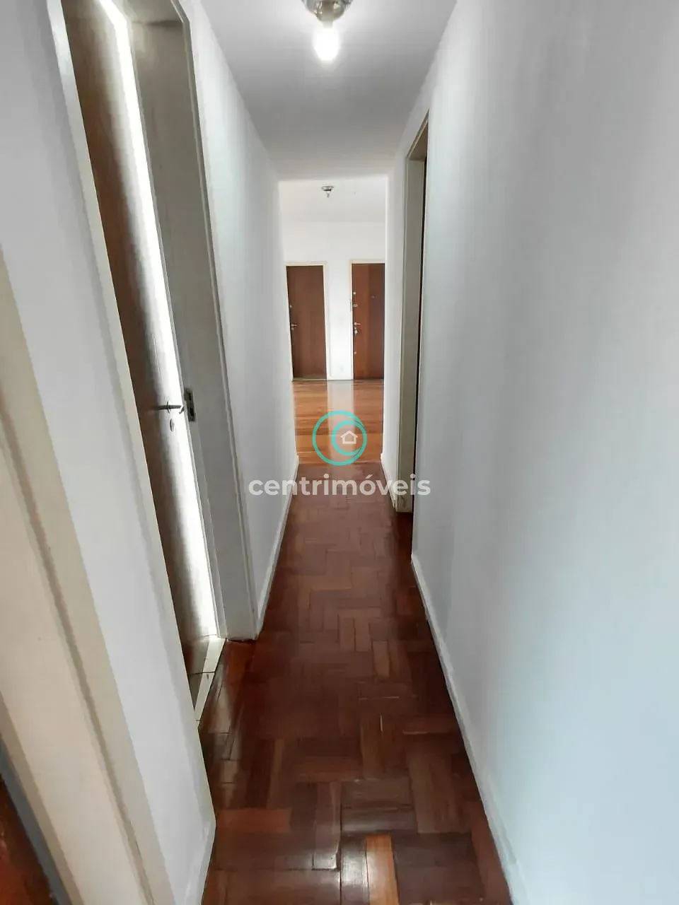 Apartamento sem mobília com 3 quartos e 3 banheiros — photo 17