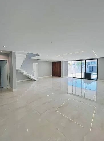 Casa de condomínio 420 m² com 5 suítes e 3 vagas — photo 3