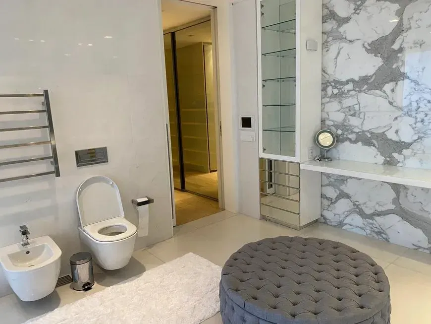Apartamento sin muebles con 4 dormitorios y 5 baños — photo 37