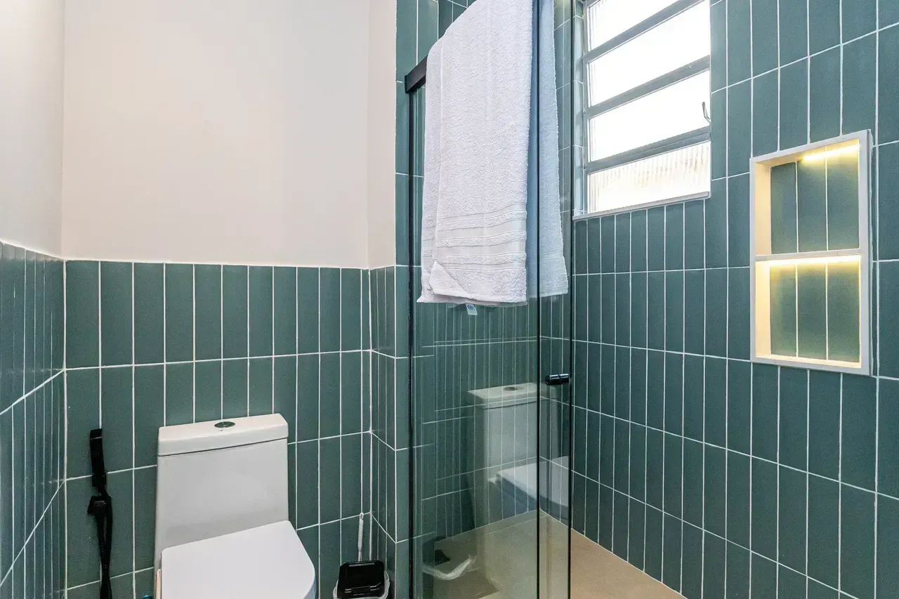Apartamento de 90 m² com vista para as montanhas e closet — photo 30