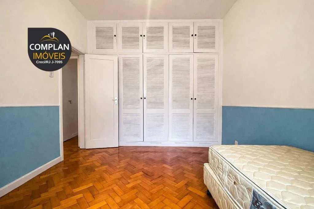 Apartamento com 3 quartos e armários embutidos — photo 25