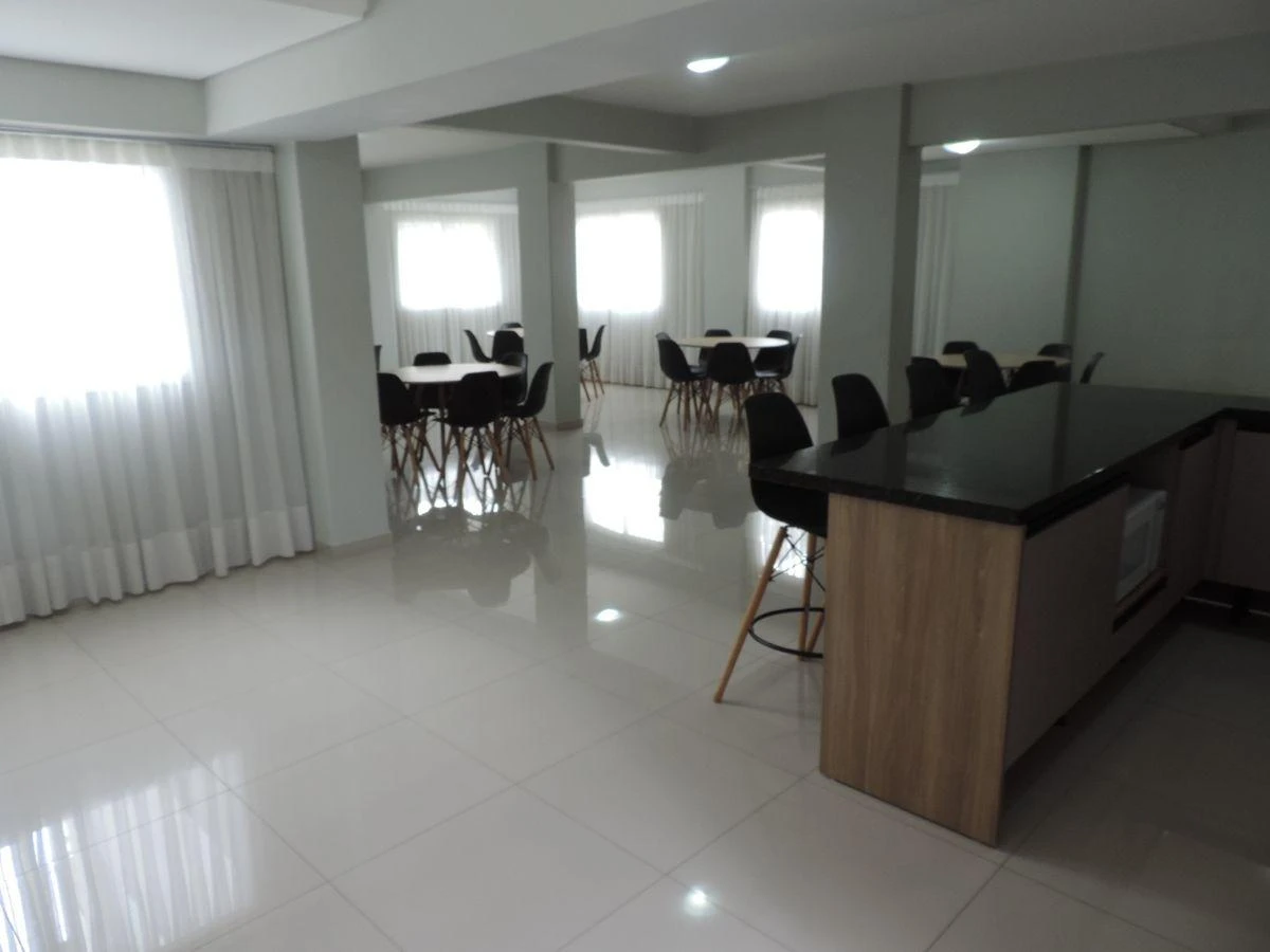 Glass-enclosed balcony in a 2-bedroom apartment, 70 m² — photo 2
