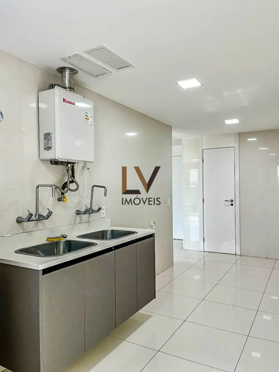 Apartamento mobiliado com 4 quartos e cozinha americana — photo 10