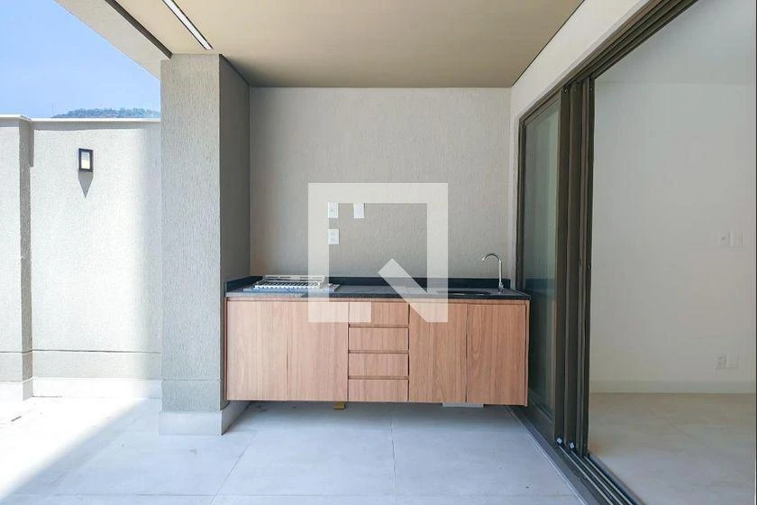 Apartment, 143 m², with a home office — photo 14