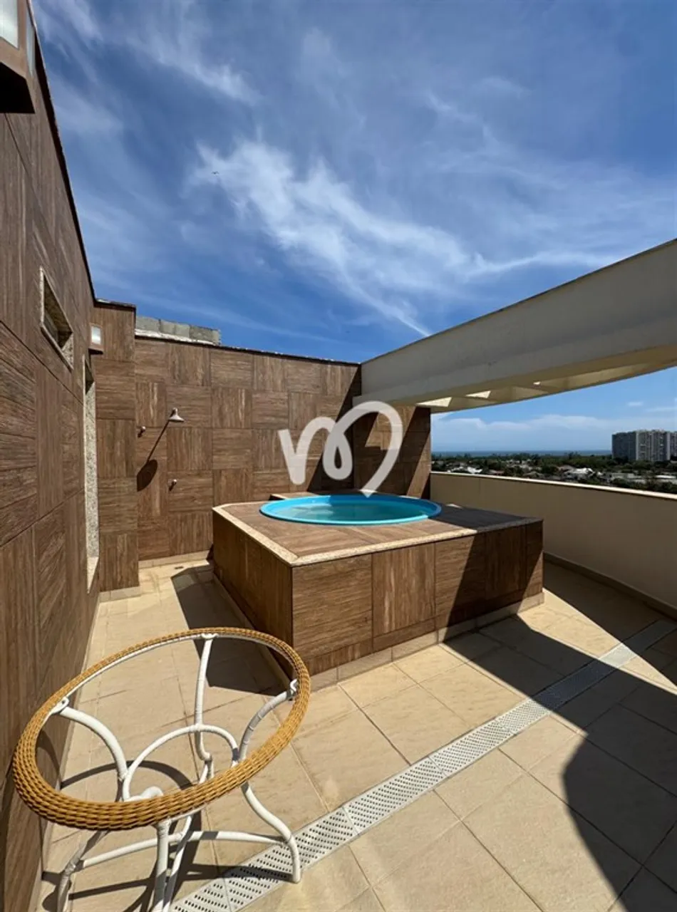 Furnished apartment with 4 bedrooms and 5 bathrooms — photo 19