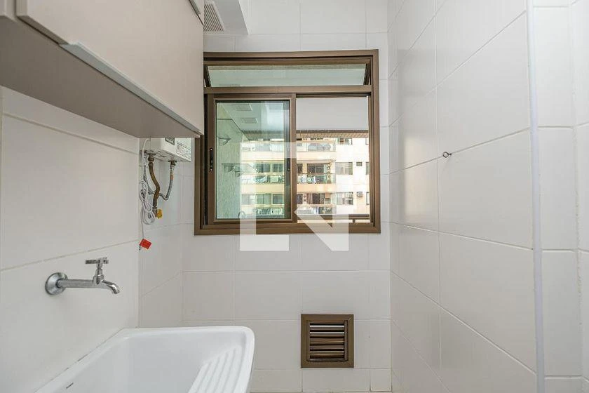 3-bedroom apartment in a building with a sauna — photo 55