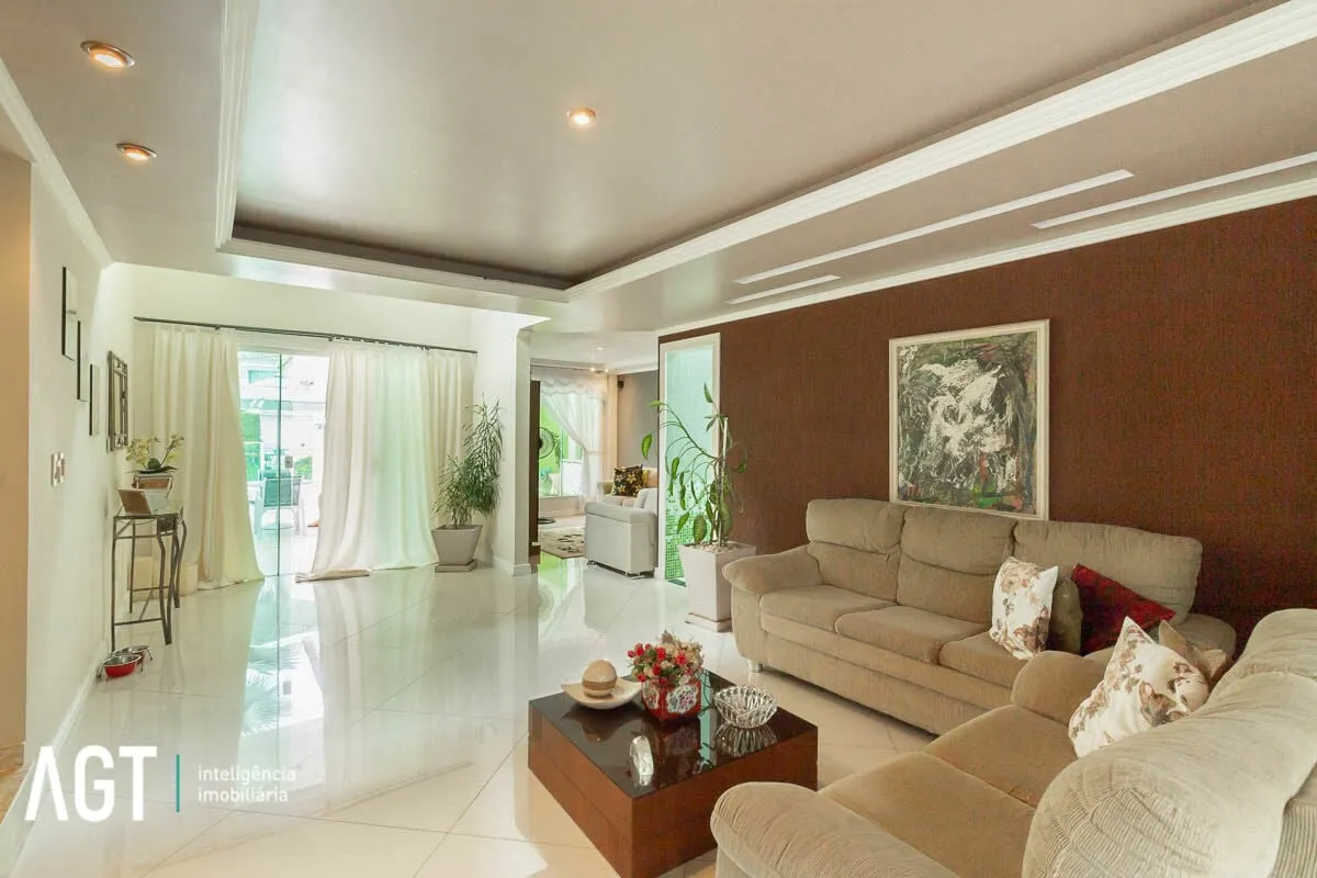 Furnished house with 4 bedrooms, 1 bathroom and 3 parking — photo 12