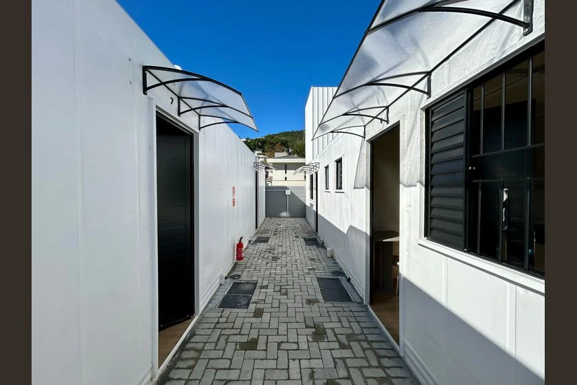 Unfurnished house with no parking and 1 bedroom — photo 13