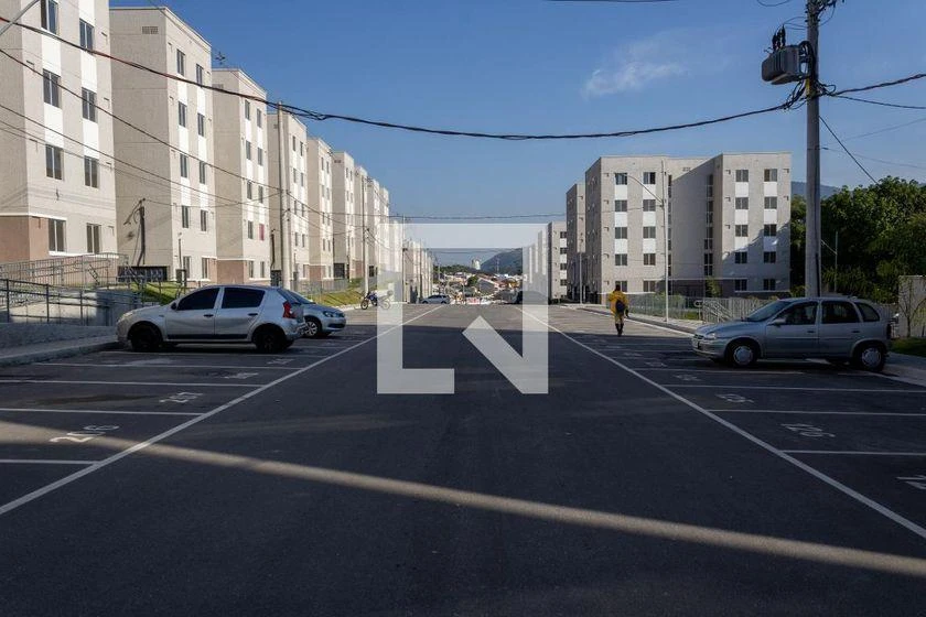 Пральна машина та 2 спальні: квартира 42 м² — photo 43